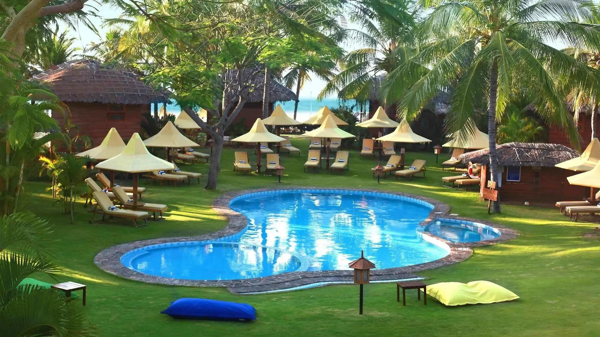 Coco Beach Resort Phan Thiết